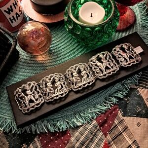 Vintage CORO Renaissance Revival Bracelet